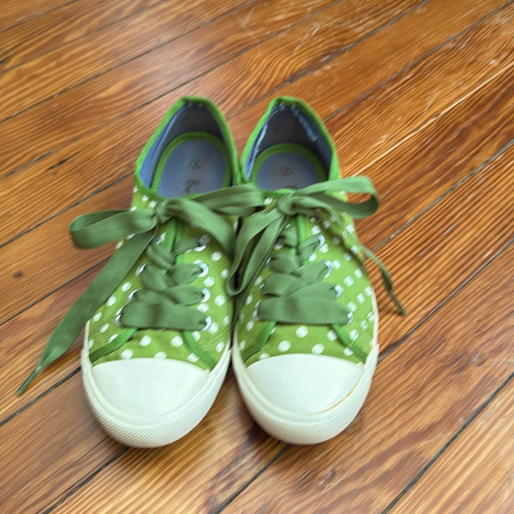 Boden sneakers, green w/white polka dots, w size 8.5 (40 Europe)